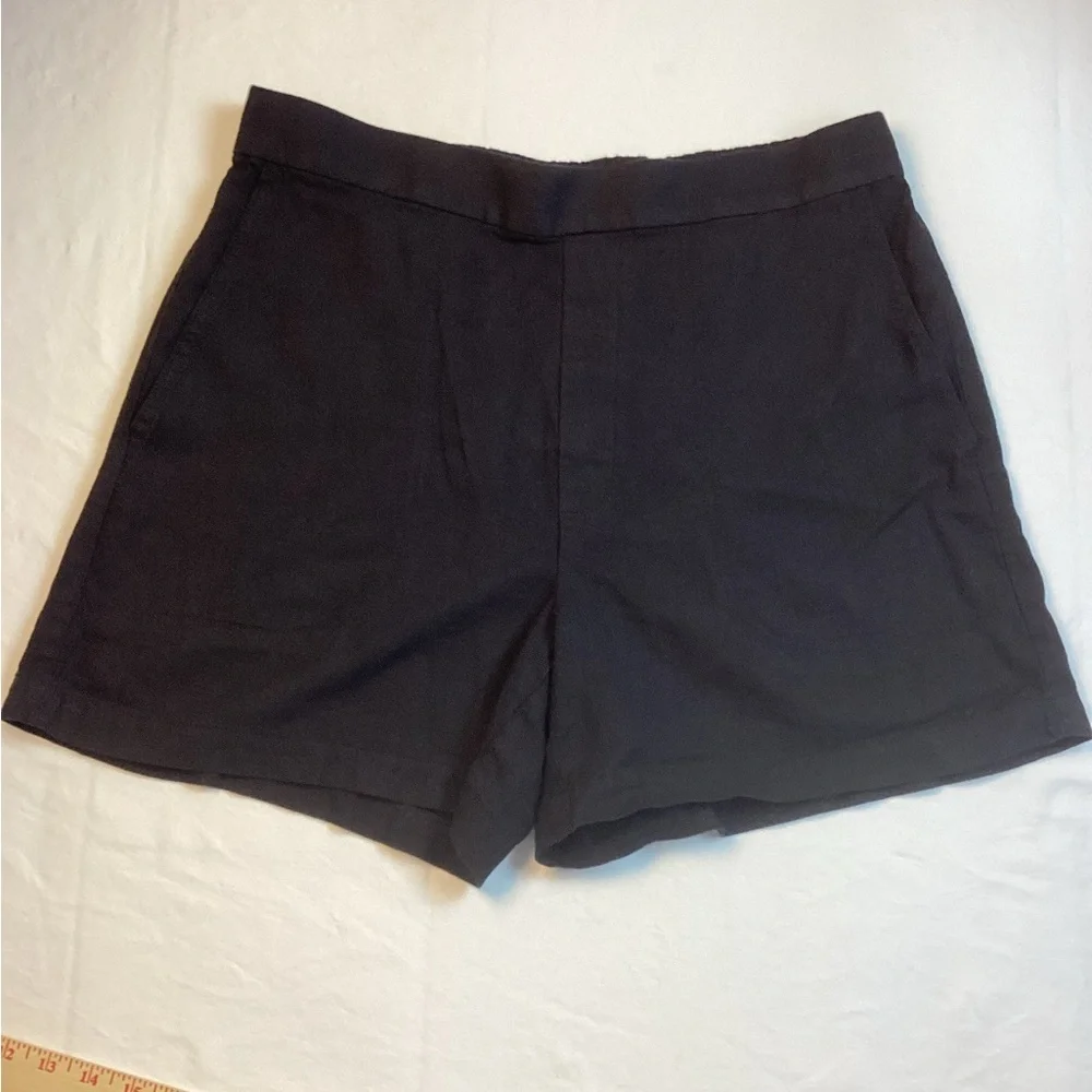 Banana Republic Black Athletic Shorts